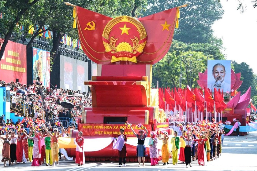 Ảnh đại diện Bộ Chính trị ban hành Nghị quyết về đổi mới công tác xây dựng và thi hành pháp luật đáp ứng yêu cầu phát triển đất nước trong kỷ nguyên mới