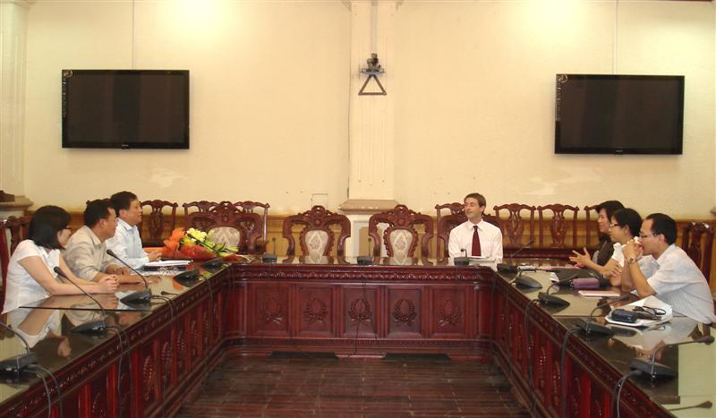 Bộ Tư pháp: Bế giảng lớp tiếng Anh dành cho lãnh đạo