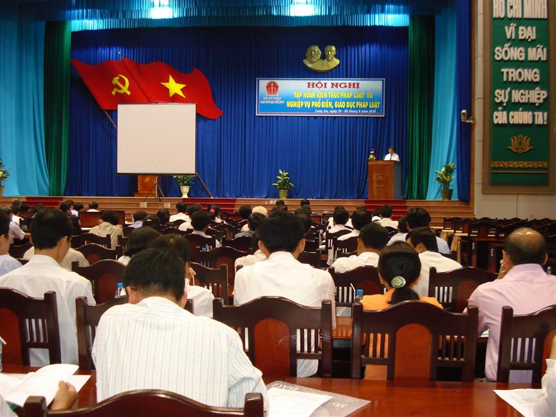 Hội nghị tập huấn kiến thức pháp luật và nghiệp vụ phổ biến, giáo dục pháp luật 
