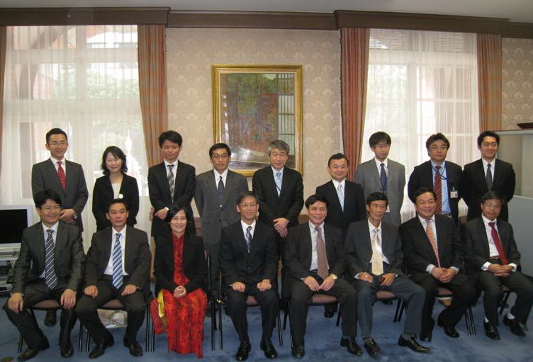 Đoàn cán bộ cấp cao Bộ Tư pháp Việt Nam thăm Nhật Bản