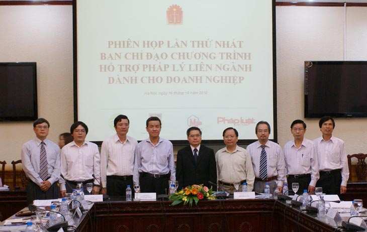 Hội nghị Ban Chỉ đạo Chương trình 585 lần thứ nhất