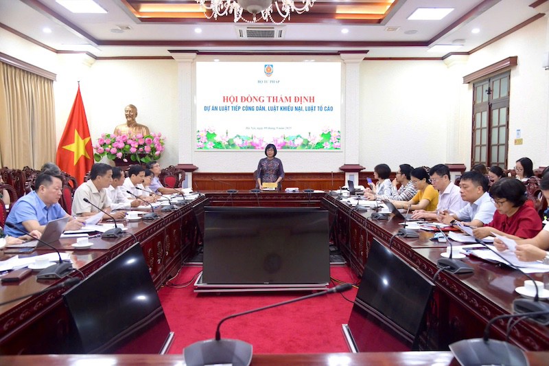 Thẩm định dự thảo Luật sửa đổi, bổ sung một số điều của Luật Tiếp công dân, Luật Khiếu nại, Luật Tố cáo