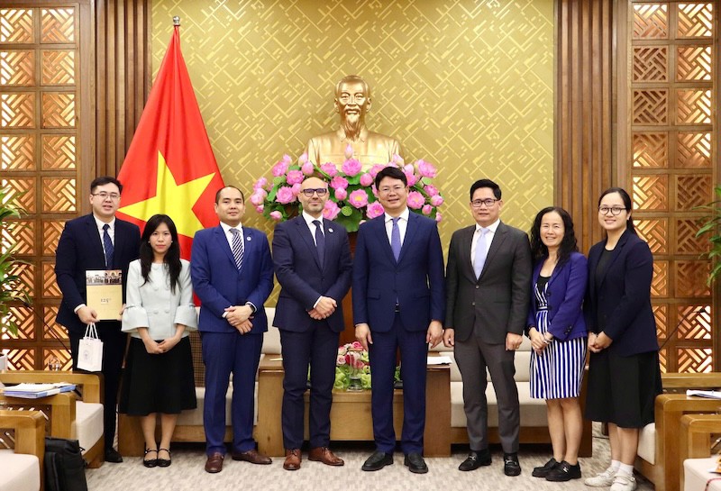 Thúc đẩy hợp tác với Tòa Trọng tài thường trực, hỗ trợ Trung tâm Tài chính quốc tế của Việt Nam